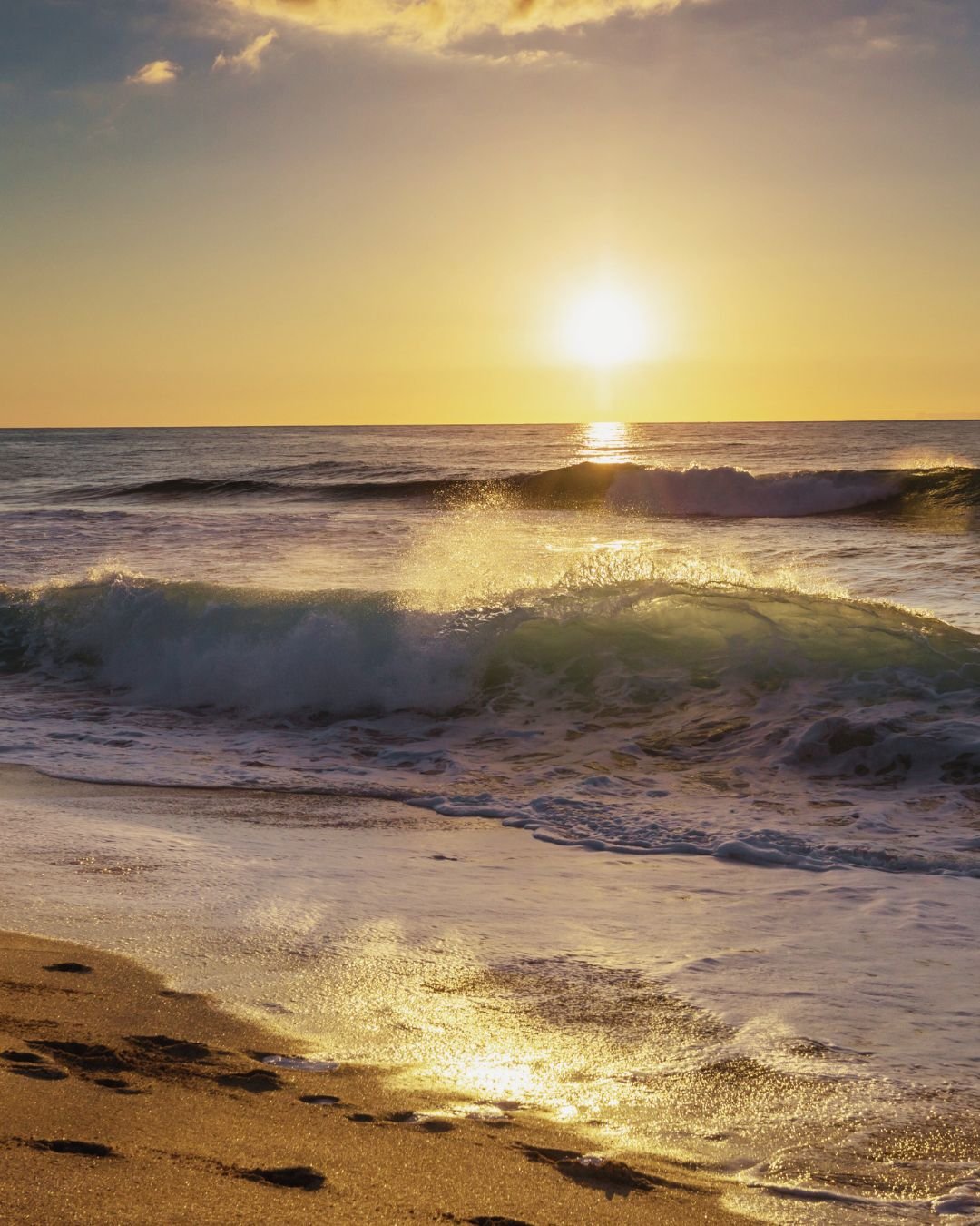 sun and waves