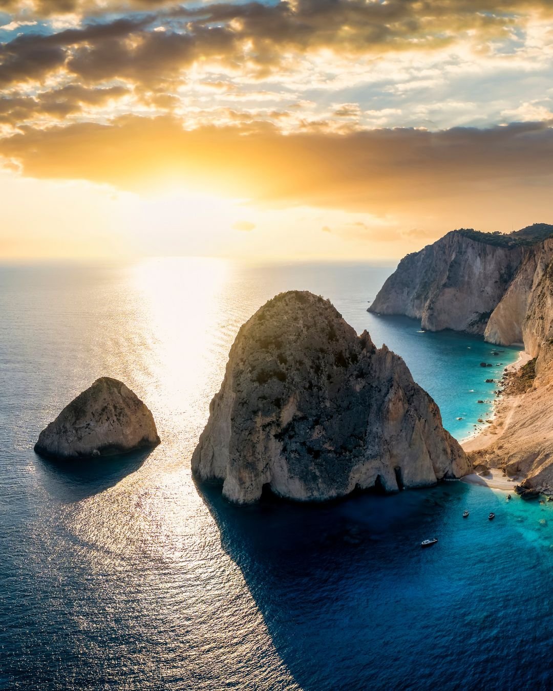 sun and ocean rocks