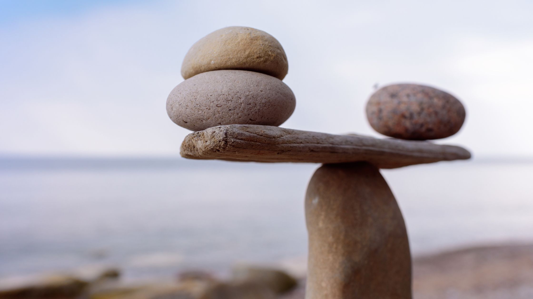 stones balancing